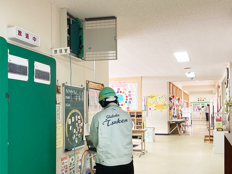 女性社員もSEとして奮闘中